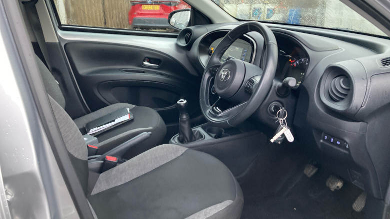 Toyota Aygo X 1.0 VVT-i Pure 5dr Petrol Hatchback